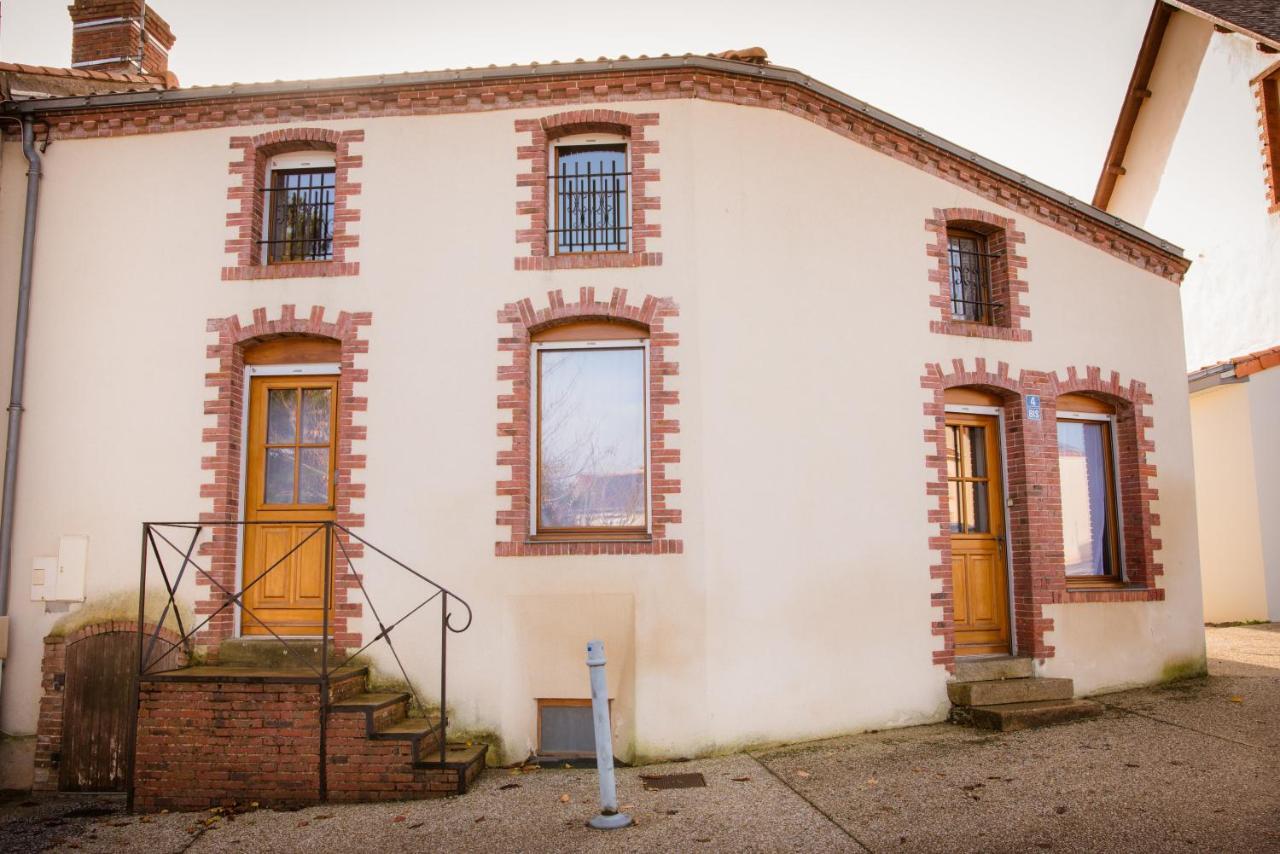 La Maison A Mimine Le Pin-en-Mauges Luaran gambar